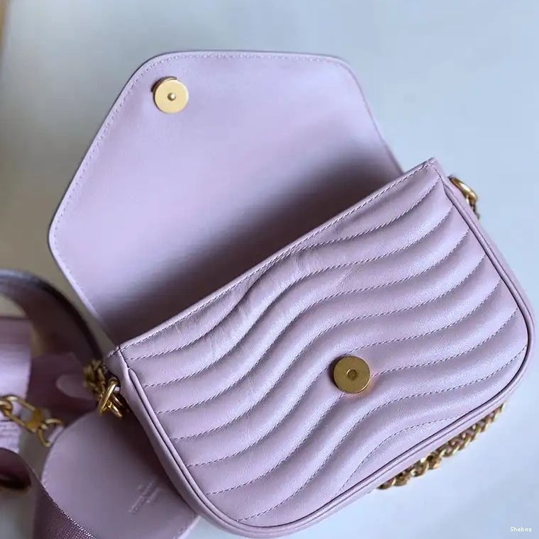 LV 2408YA0096 Bags 0815